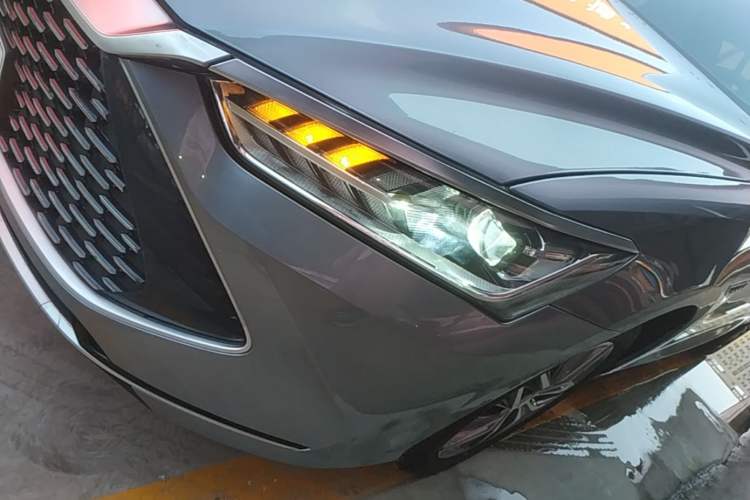Used BYD Qin PLUS 2023 Champion Edition DM-i 120KM Leading Model Left Front Headlight