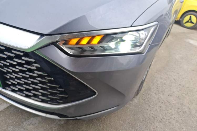 Used BYD Qin PLUS 2023 Champion Edition DM-i 120KM Beyond Model Left Front Headlight