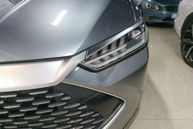 Used BYD Qin PLUS 2023 Champion Edition DM-i 55KM Leading Model Left Front Headlight