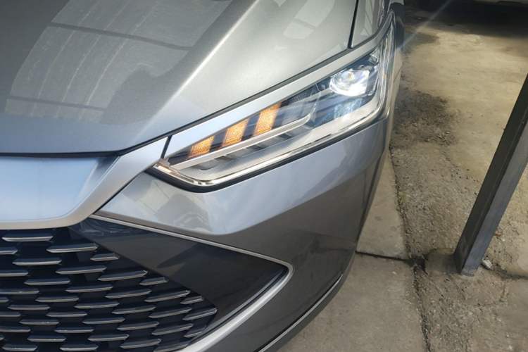 Used BYD Qin PLUS 2023 Champion Edition DM-i 55KM Leading Model Left Front Headlight