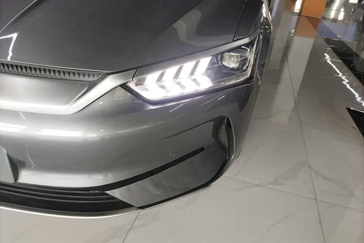 Used BYD Qin PLUS 2023 Champion Edition EV 510KM Beyond Model Left Front Headlight