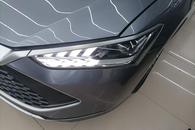 Used BYD Qin PLUS 2023 Champion Edition DM-i 120KM Leading Model Left Front Headlight