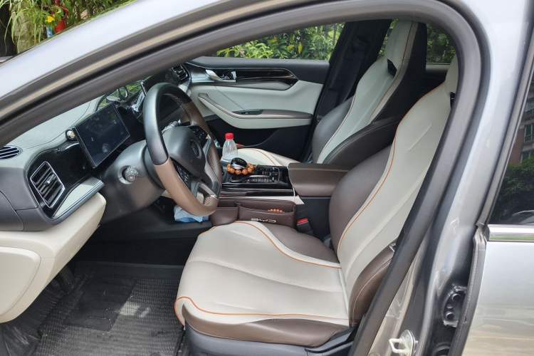 Used BYD Qin PLUS 2023 Champion Edition DM-i 120KM Excellence Model Left Front Seat