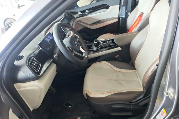 Used BYD Qin PLUS 2023 Champion Edition DM-i 120KM Leading Model Left Front Seat