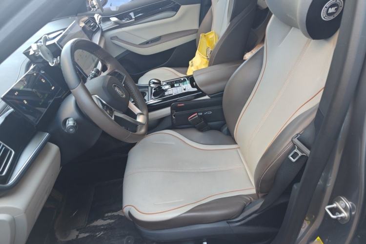 Used BYD Qin PLUS 2023 Champion Edition DM-i 120KM Beyond Model Left Front Seat