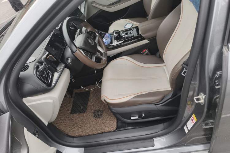 Used BYD Qin PLUS 2023 Champion Edition EV 510KM Beyond Model Left Front Seat