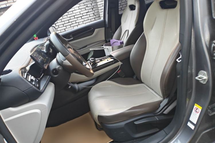 Used BYD Qin PLUS 2023 Champion Edition DM-i 55KM Leading Model Left Front Seat