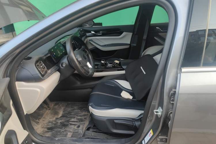 Used BYD Qin PLUS 2023 Champion Edition DM-i 55KM Leading Model Left Front Seat