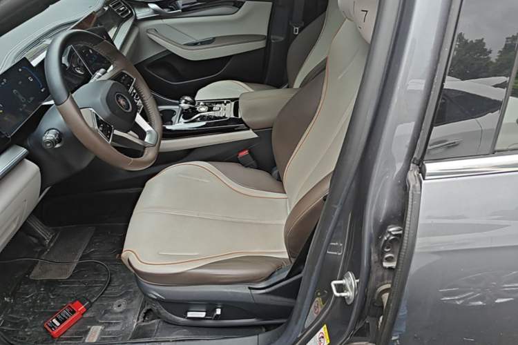 Used BYD Qin PLUS 2023 Champion Edition DM-i 55KM Superior Model Left Front Seat