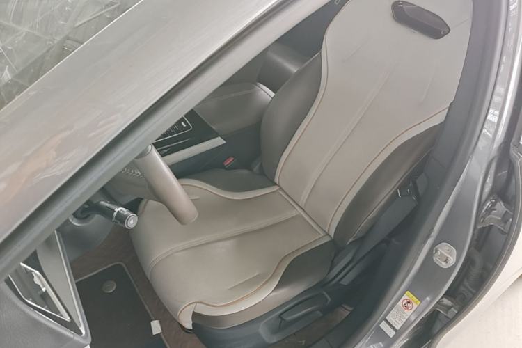 Used BYD Qin PLUS 2023 Champion Edition DM-i 120KM Leading Model Left Front Seat