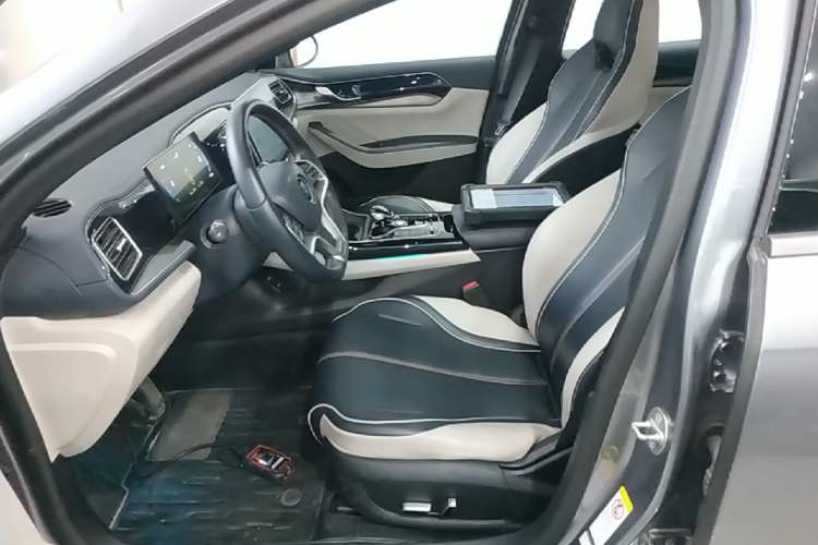 Used BYD Qin PLUS 2023 Champion Edition DM-i 120KM Excellence Model Left Front Seat