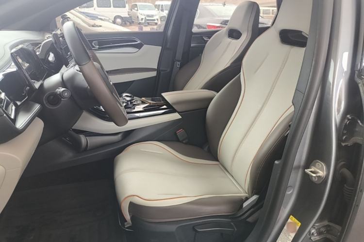 Used BYD Qin PLUS 2023 Champion Edition EV 420KM Leading Model Left Front Seat