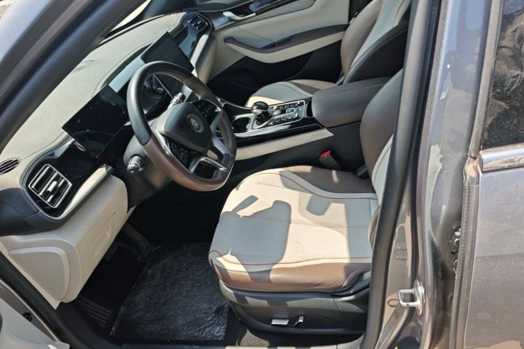 Used BYD Qin PLUS 2023 Champion Edition EV 420KM Superior Model Left Front Seat
