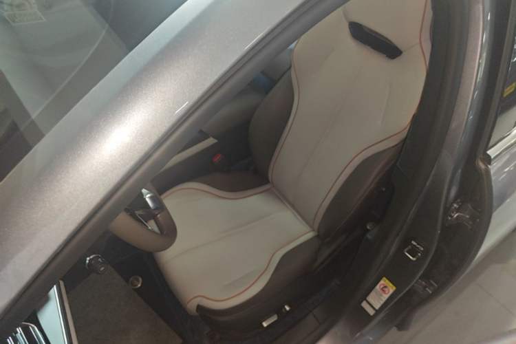 Used BYD Qin PLUS 2023 Champion Edition DM-i 120KM Beyond Model Left Front Seat