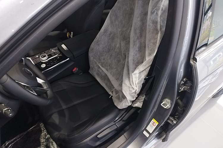 Used BYD Qin PLUS 2023 EV 510KM Travel Edition Left Front Seat