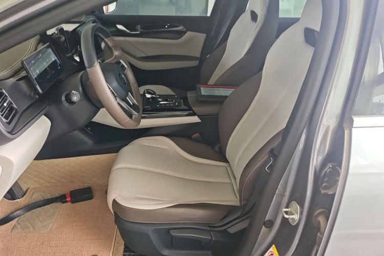 Used BYD Qin PLUS 2023 Champion Edition DM-i 55KM Leading Model Left Front Seat