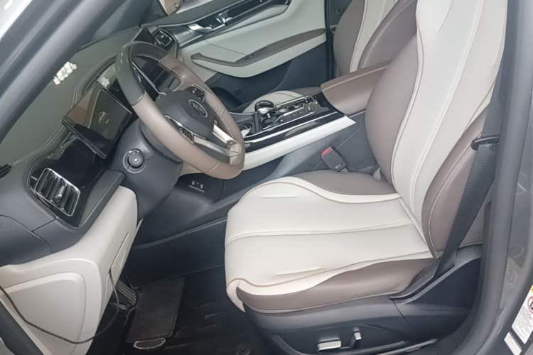 Used BYD Qin PLUS 2023 Champion Edition DM-i 120KM Beyond Model Left Front Seat