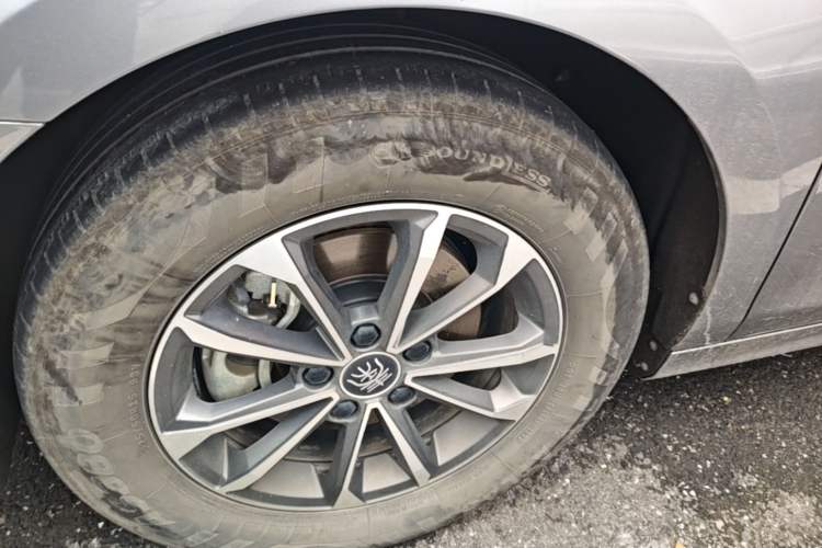 Used BYD Qin PLUS 2023 Champion Edition DM-i 55KM Leading Model Left Front Wheel Hub