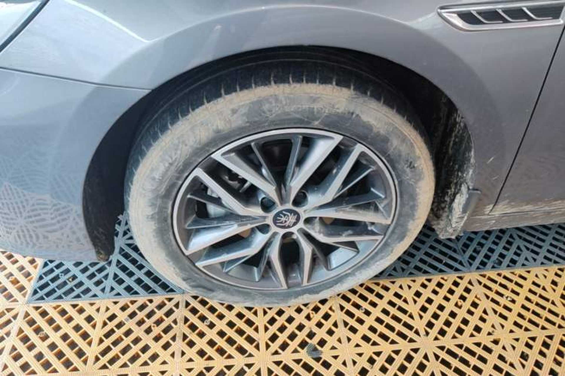 Used BYD Qin PLUS 2023 Champion Edition DM-i 120KM Beyond Model Left Front Wheel Hub