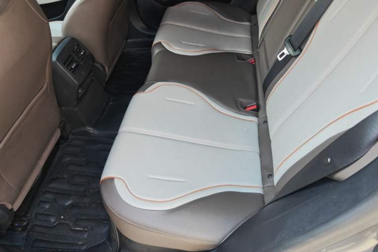 Used BYD Qin PLUS 2023 Champion Edition DM-i 120KM Excellence Model Left Rear Seat