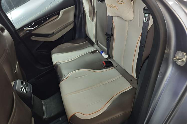Used BYD Qin PLUS 2023 Champion Edition DM-i 55KM Superior Model Left Rear Seat