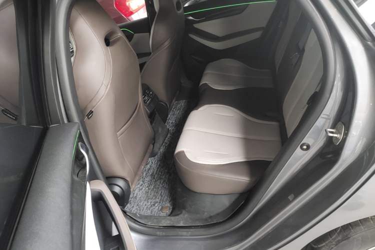 Used BYD Qin PLUS 2023 Champion Edition DM-i 55KM Leading Model Left Rear Seat