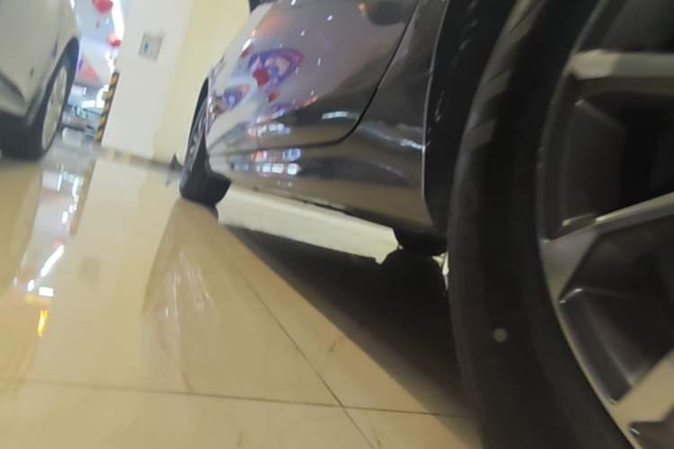 Used BYD Qin PLUS 2023 Champion Edition DM-i 55KM Leading Model Left Side Sill