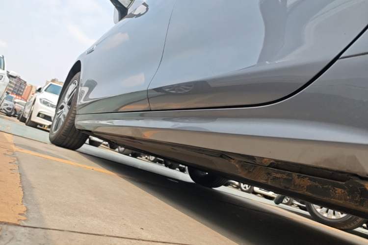 Used BYD Qin PLUS 2023 Champion Edition EV 510KM Excellence Model Left Side Sill