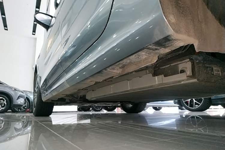 Used BYD Qin PLUS 2023 Champion Edition DM-i 120KM Excellence Model Left Side Sill