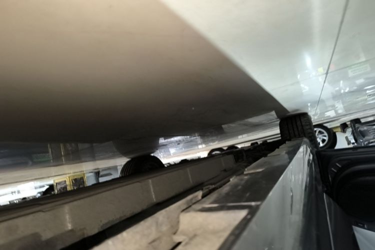 Used BYD Qin PLUS 2023 Champion Edition DM-i 120KM Beyond Model Left Side Sill