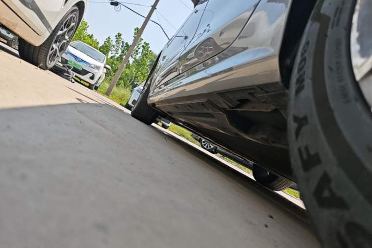 Used BYD Qin PLUS 2023 Champion Edition EV 420KM Superior Model Left Side Sill