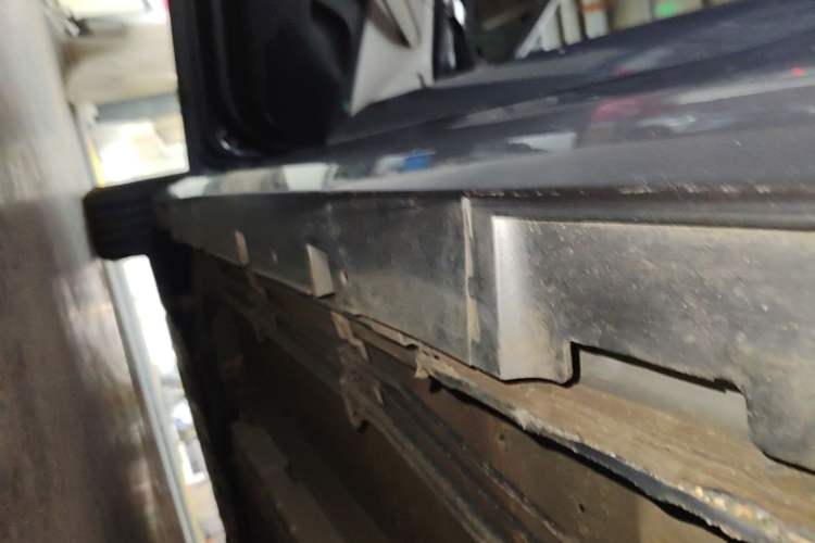 Used BYD Qin PLUS 2023 Champion Edition DM-i 55KM Leading Model Left Side Sill