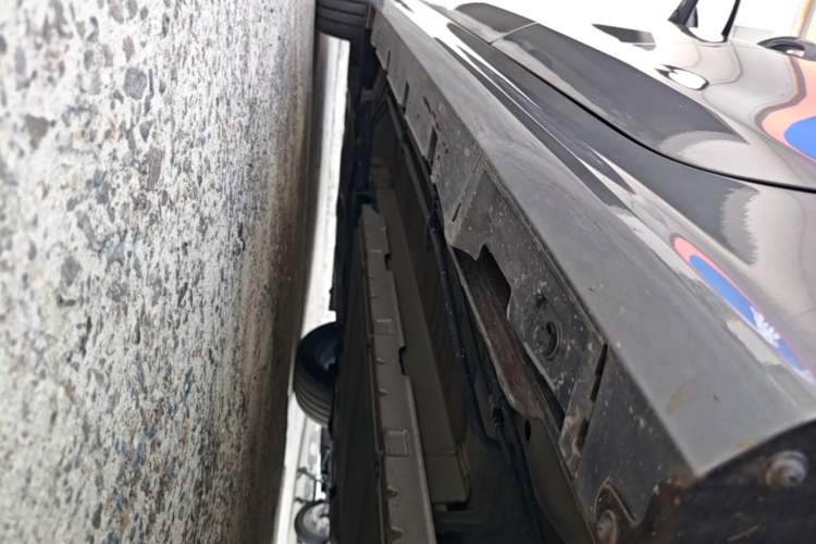 Used BYD Qin PLUS 2023 Champion Edition DM-i 55KM Superior Model Left Side Sill