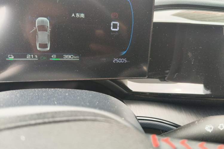 Used BYD Qin PLUS 2023 Champion Edition DM-i 55KM Leading Model Odometer Close Up