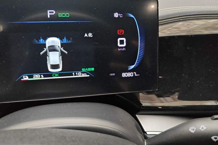 Used BYD Qin PLUS 2023 Champion Edition EV 420KM Leading Model Odometer Close Up