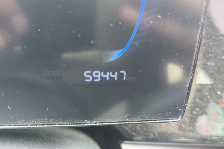 Used BYD Qin PLUS 2023 Champion Edition DM-i 55KM Superior Model Odometer Close Up