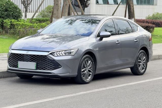 Used BYD Qin PLUS 2023 Champion Edition DM-i 120KM Beyond Model