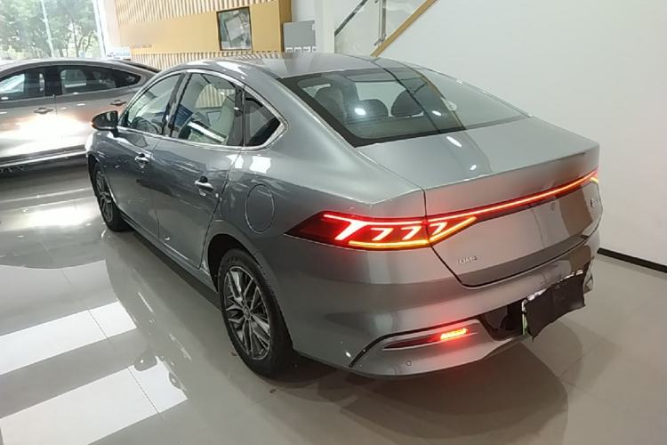 Used BYD Qin PLUS 2023 Champion Edition DM-i 120KM Excellence Model Rear Left 45 Deg