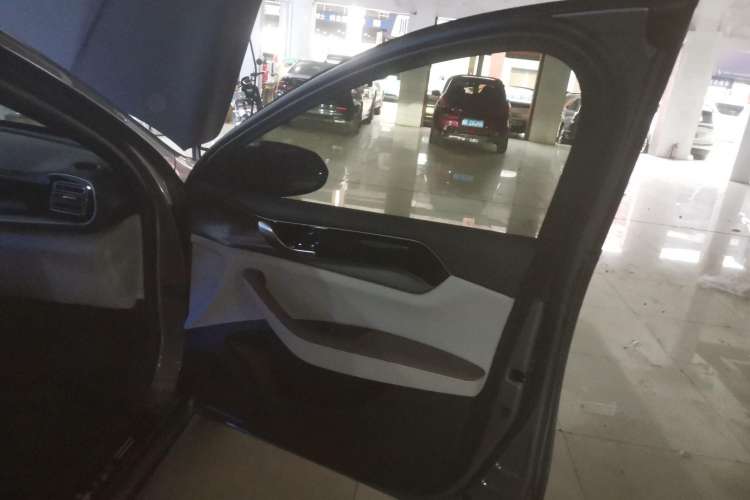 Used BYD Qin PLUS 2023 Champion Edition DM-i 120KM Leading Model Right Front Door Interior