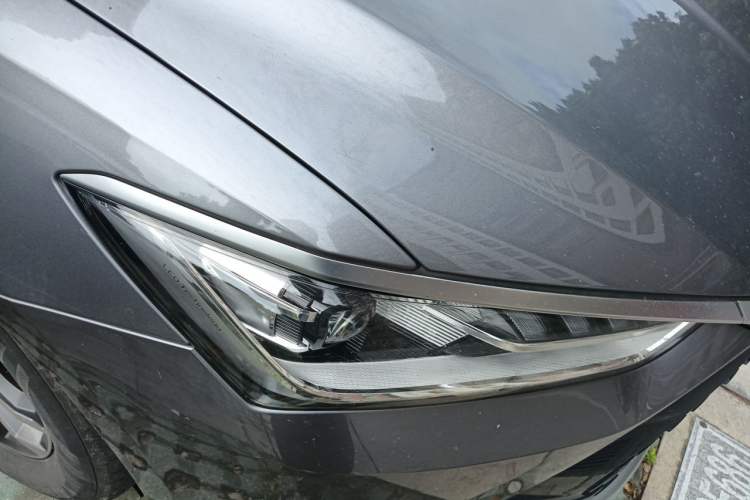 Used BYD Qin PLUS 2023 Champion Edition DM-i 55KM Leading Model Right Front Headlight