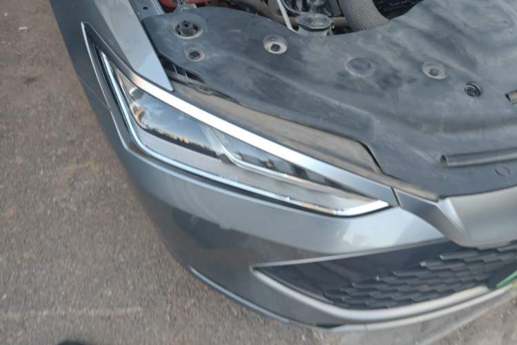 Used BYD Qin PLUS 2023 Champion Edition DM-i 120KM Beyond Model Right Front Headlight
