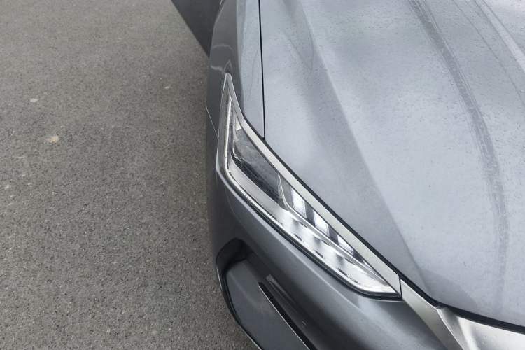 Used BYD Qin PLUS 2023 Champion Edition EV 510KM Beyond Model Right Front Headlight
