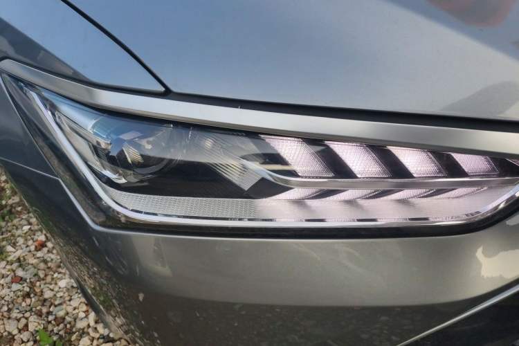 Used BYD Qin PLUS 2023 Champion Edition DM-i 55KM Superior Model Right Front Headlight