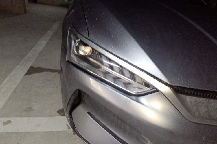 Used BYD Qin PLUS 2023 Champion Edition EV 510KM Leading Model Right Front Headlight