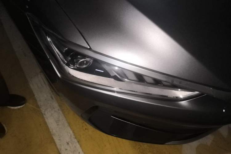 Used BYD Qin PLUS 2023 Champion Edition EV 510KM Beyond Model Right Front Headlight
