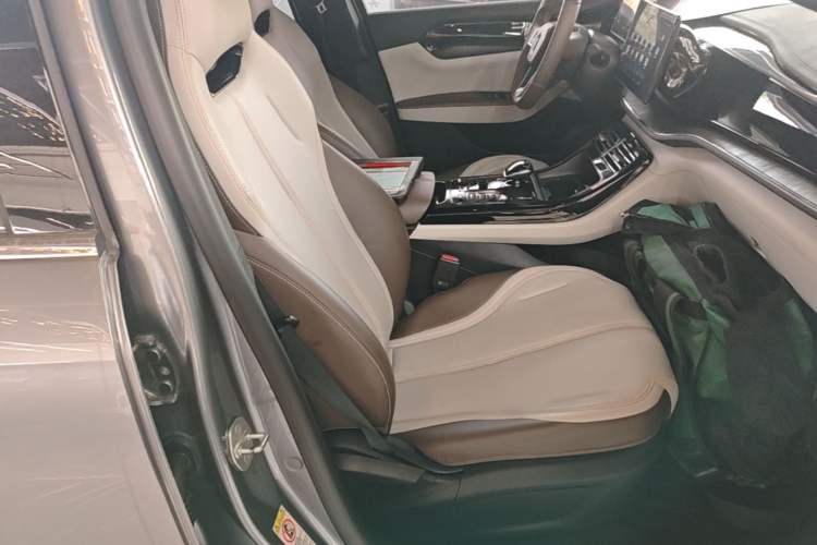 Used BYD Qin PLUS 2023 Champion Edition DM-i 55KM Leading Model Right Front Seat