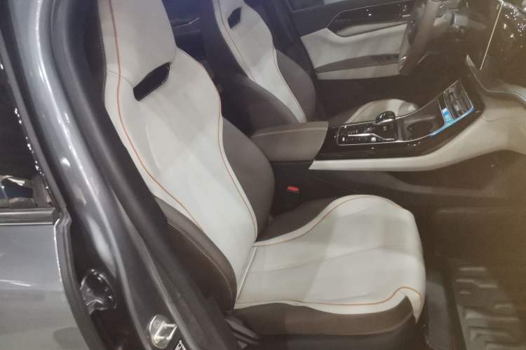 Used BYD Qin PLUS 2023 Champion Edition DM-i 120KM Leading Model Right Front Seat