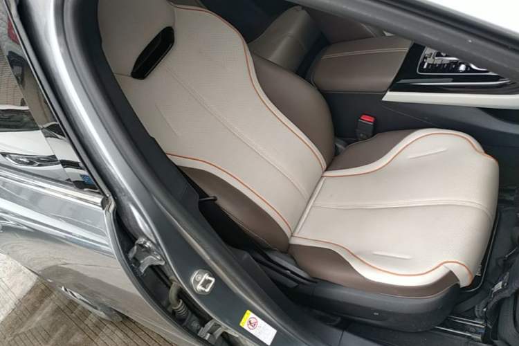 Used BYD Qin PLUS 2023 Champion Edition DM-i 120KM Leading Model Right Front Seat