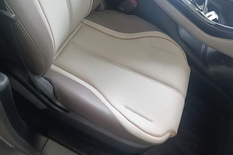 Used BYD Qin PLUS 2023 Champion Edition DM-i 120KM Beyond Model Right Front Seat