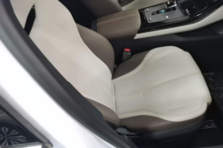Used BYD Qin PLUS 2023 Champion Edition DM-i 55KM Leading Model Right Front Seat